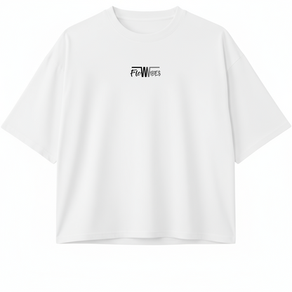 CAMISETA BOXY OVERSIZE SIENTE. FLUYE.